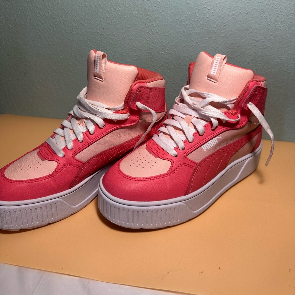 Puma Karmen Rebelle Women’s sneakers size 6